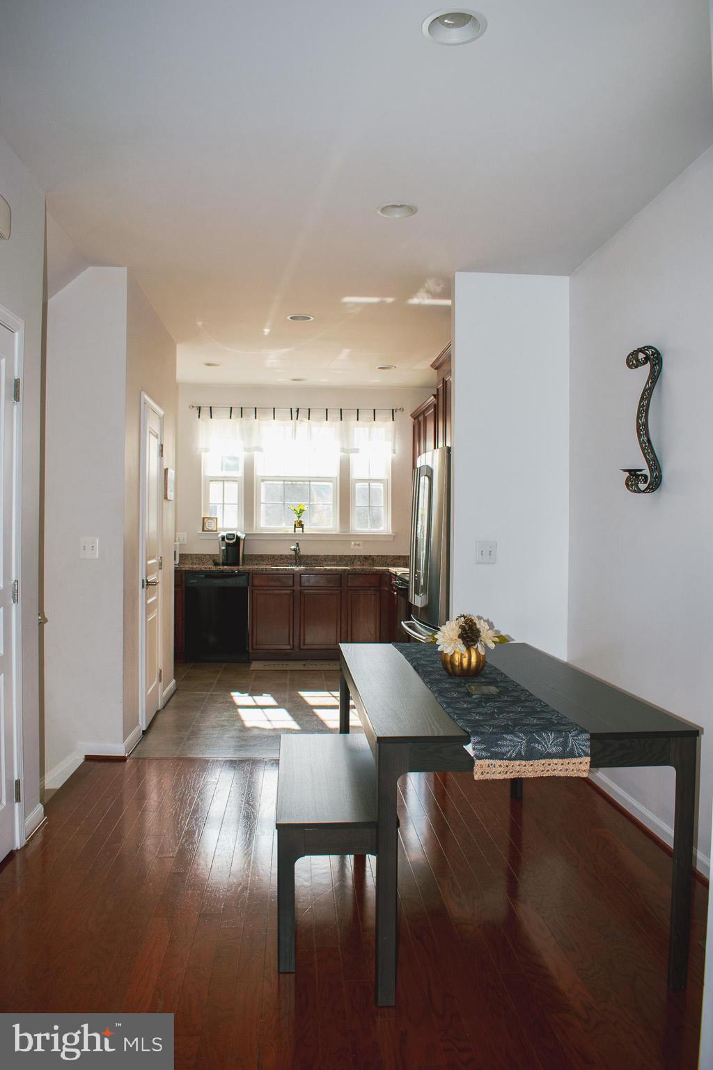 HERITAGE CROSSING CONDOMINIUM - Residential