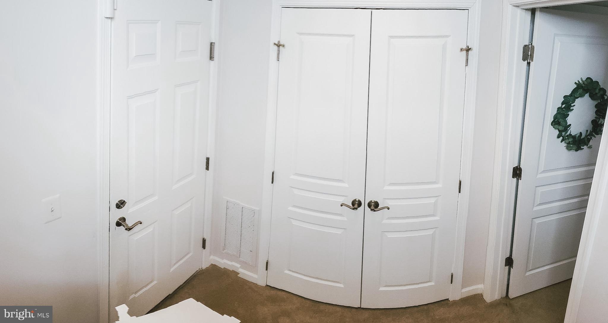 HERITAGE CROSSING CONDOMINIUM - Residential