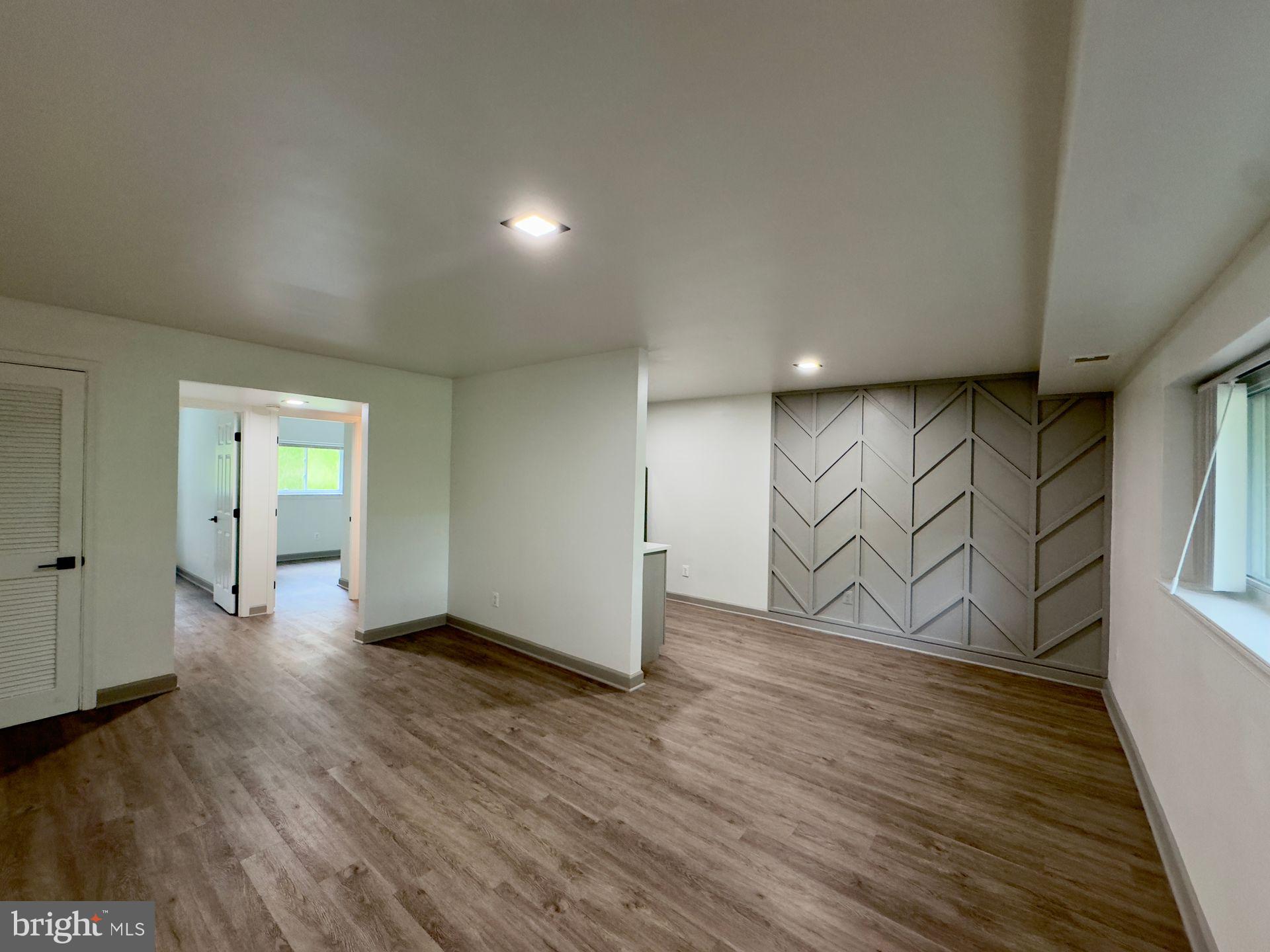 HAMPDEN HISTORIC DISTRICT - Residential Lease