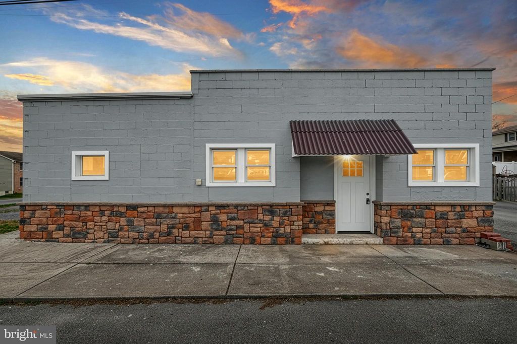 Photo of 301 State Street, STEELTON, PA 17113 (MLS # PADA2050692)