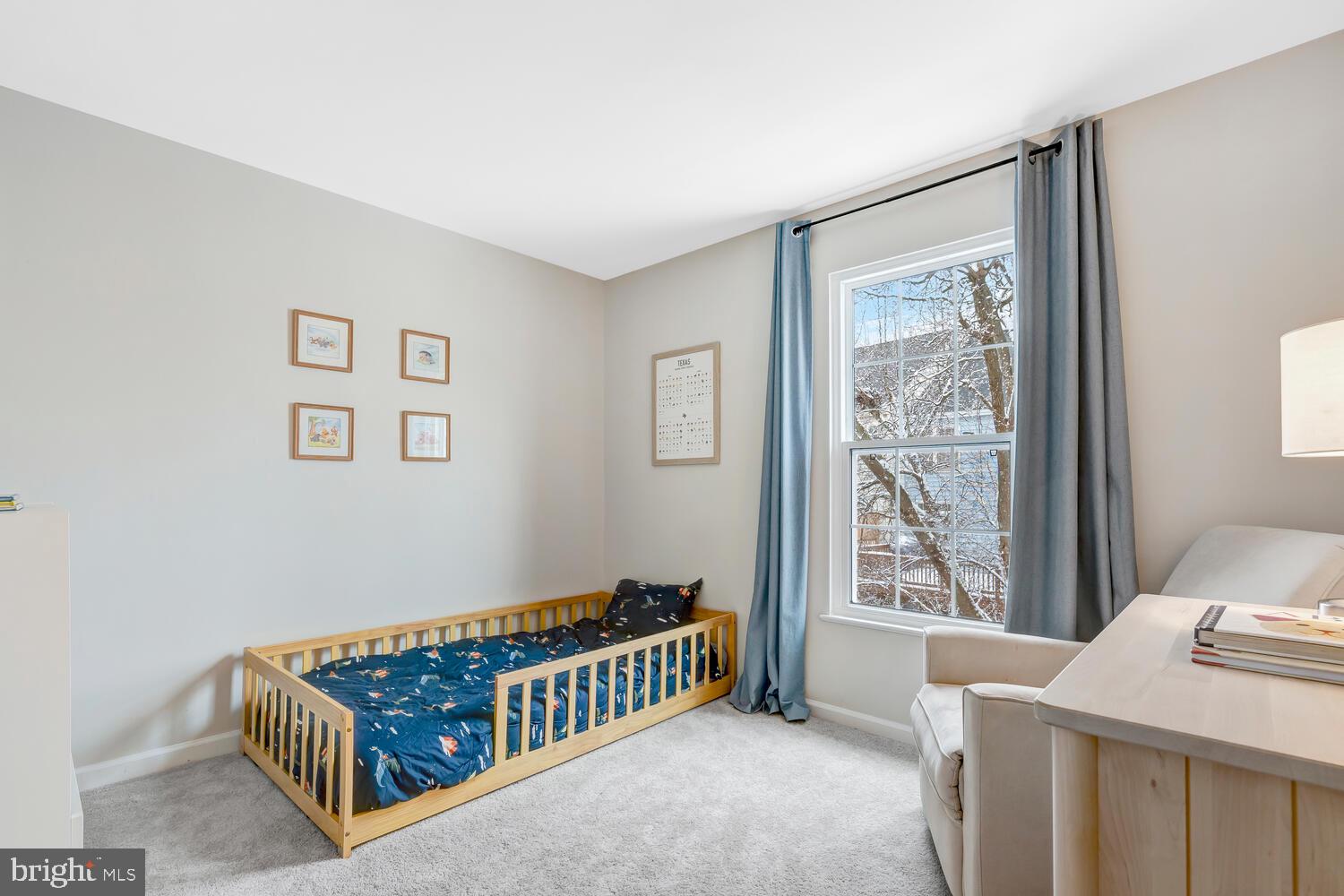 POTOMAC LAKES - Residential