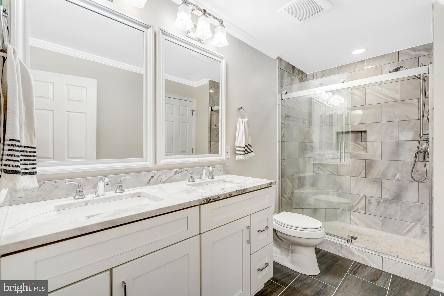 POTOMAC LAKES - Residential