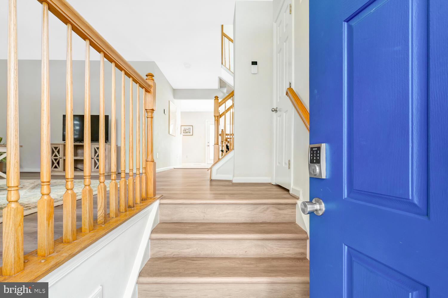 POTOMAC LAKES - Residential