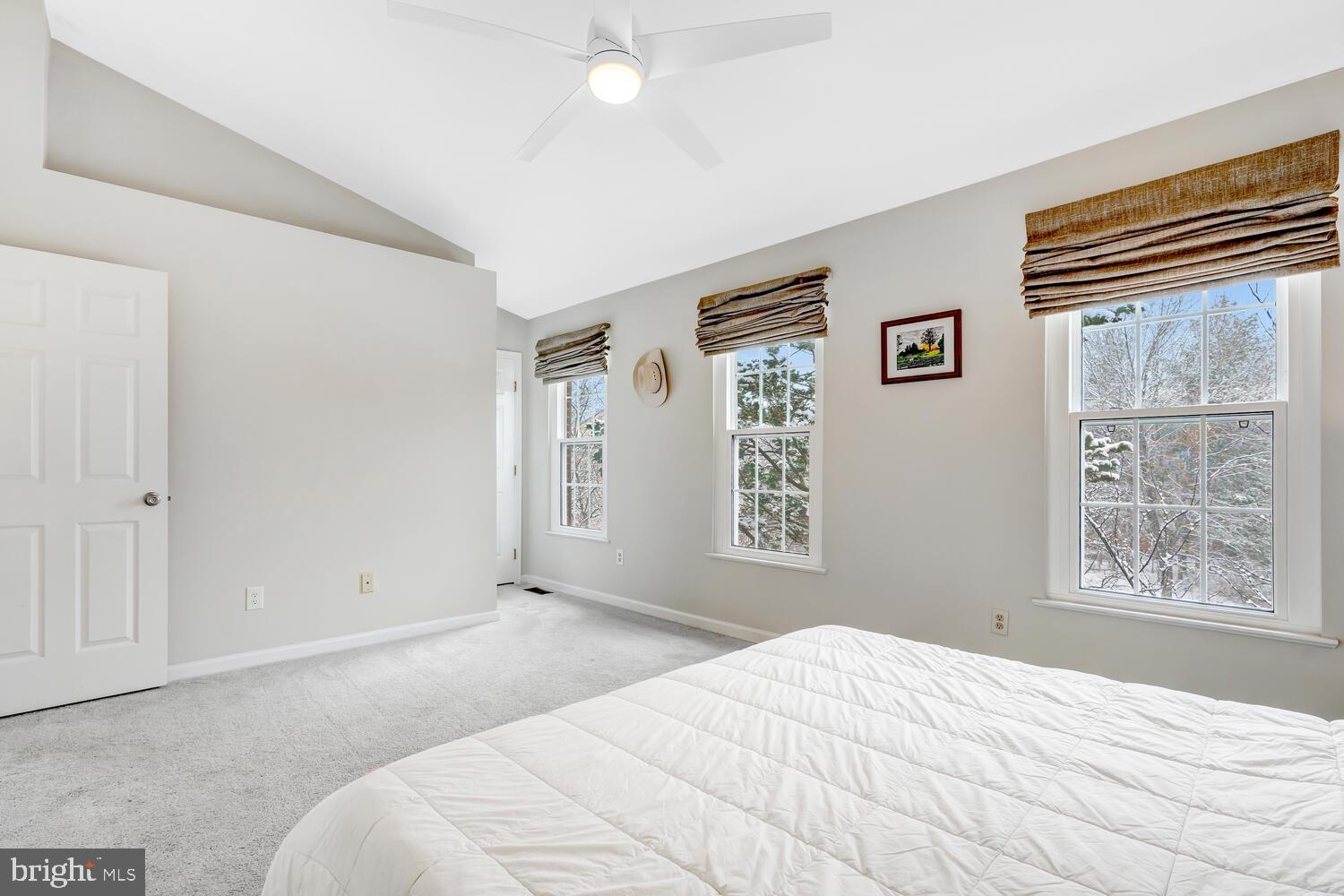 POTOMAC LAKES - Residential