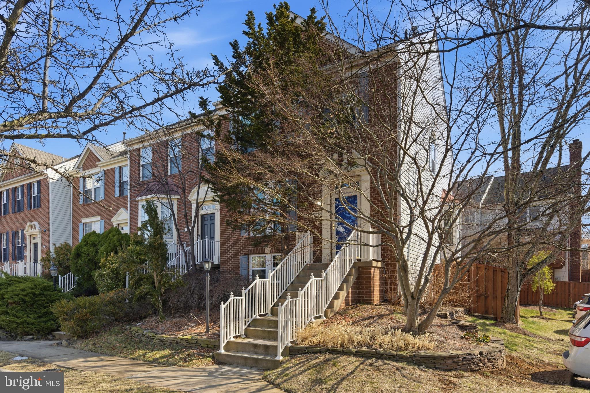 POTOMAC LAKES - Residential