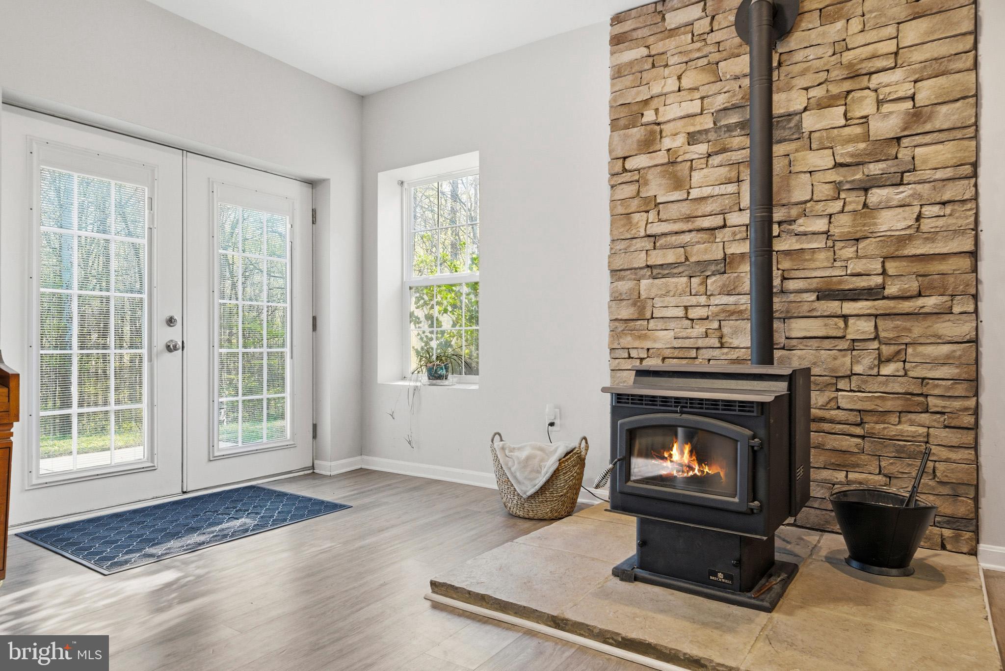 ROBERTS RIDGE - Residential