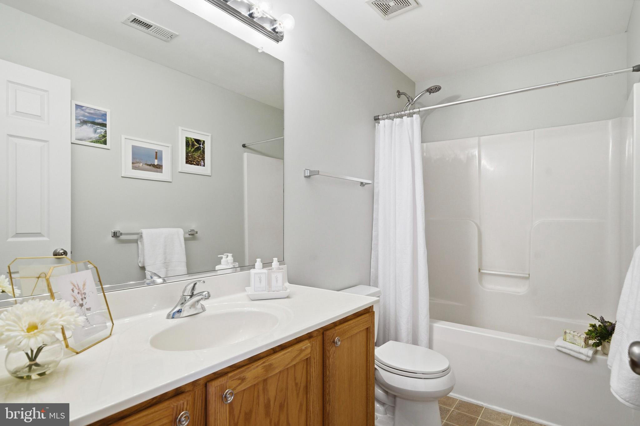 ROBERTS RIDGE - Residential