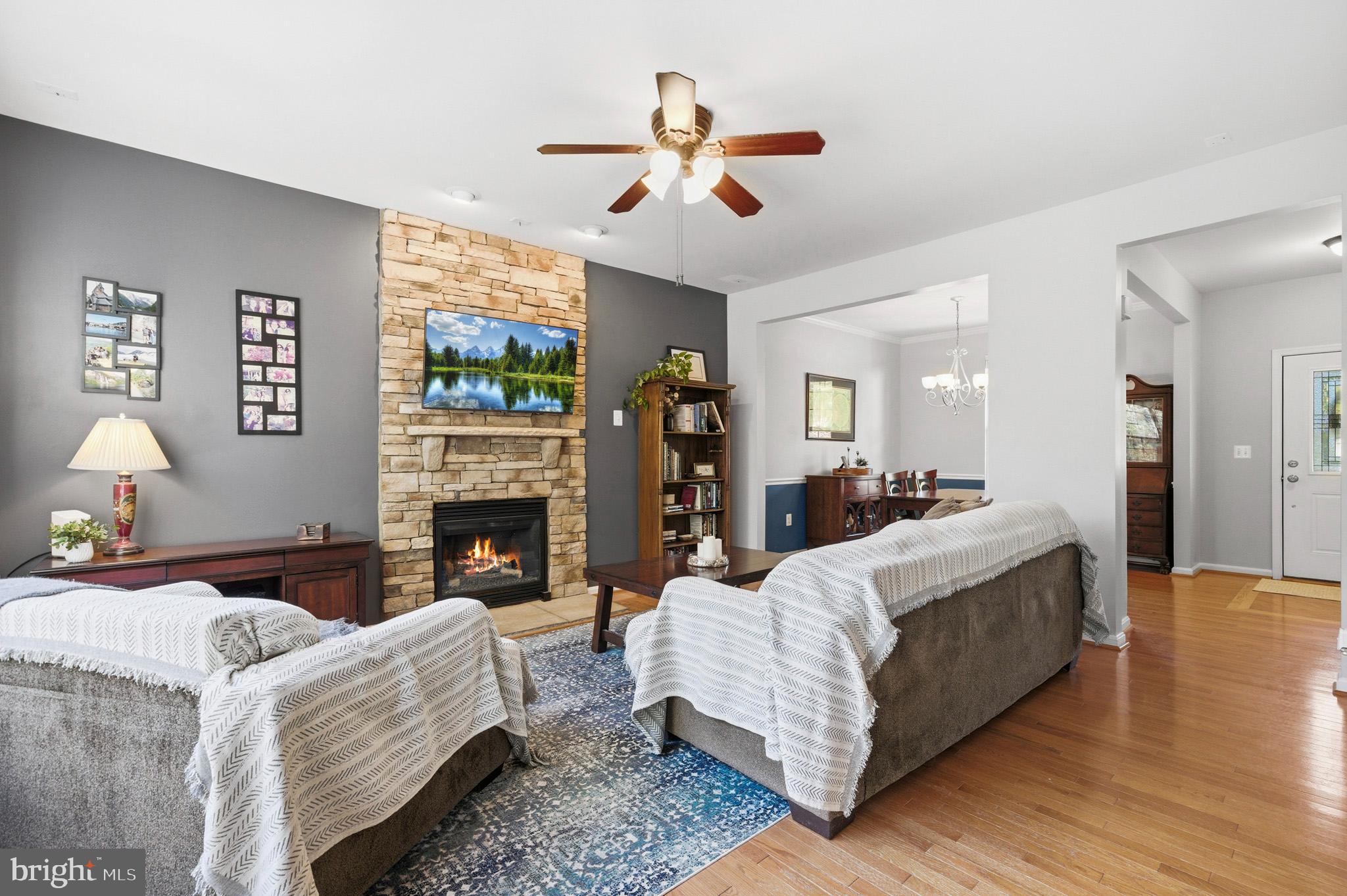 ROBERTS RIDGE - Residential