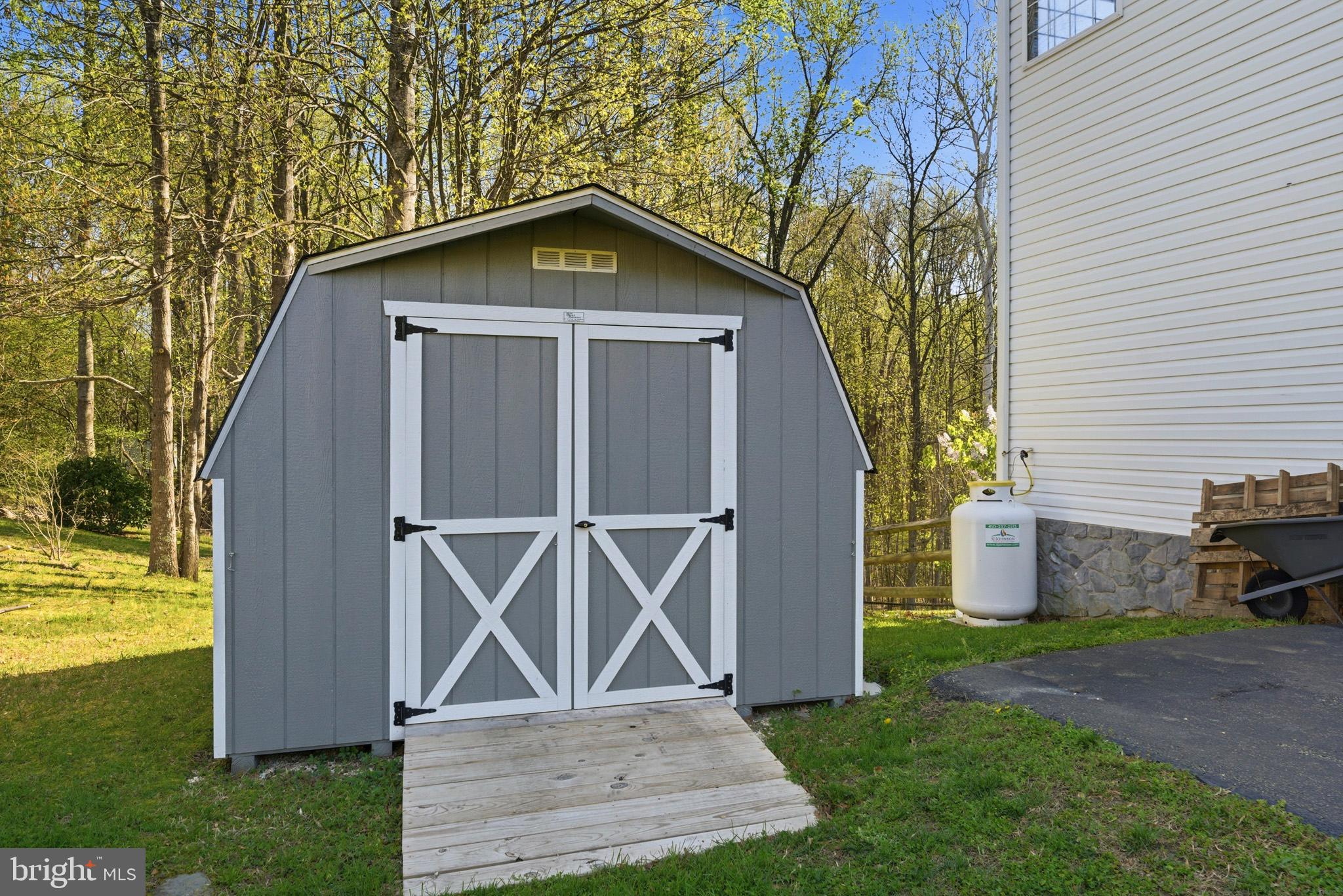 ROBERTS RIDGE - Residential