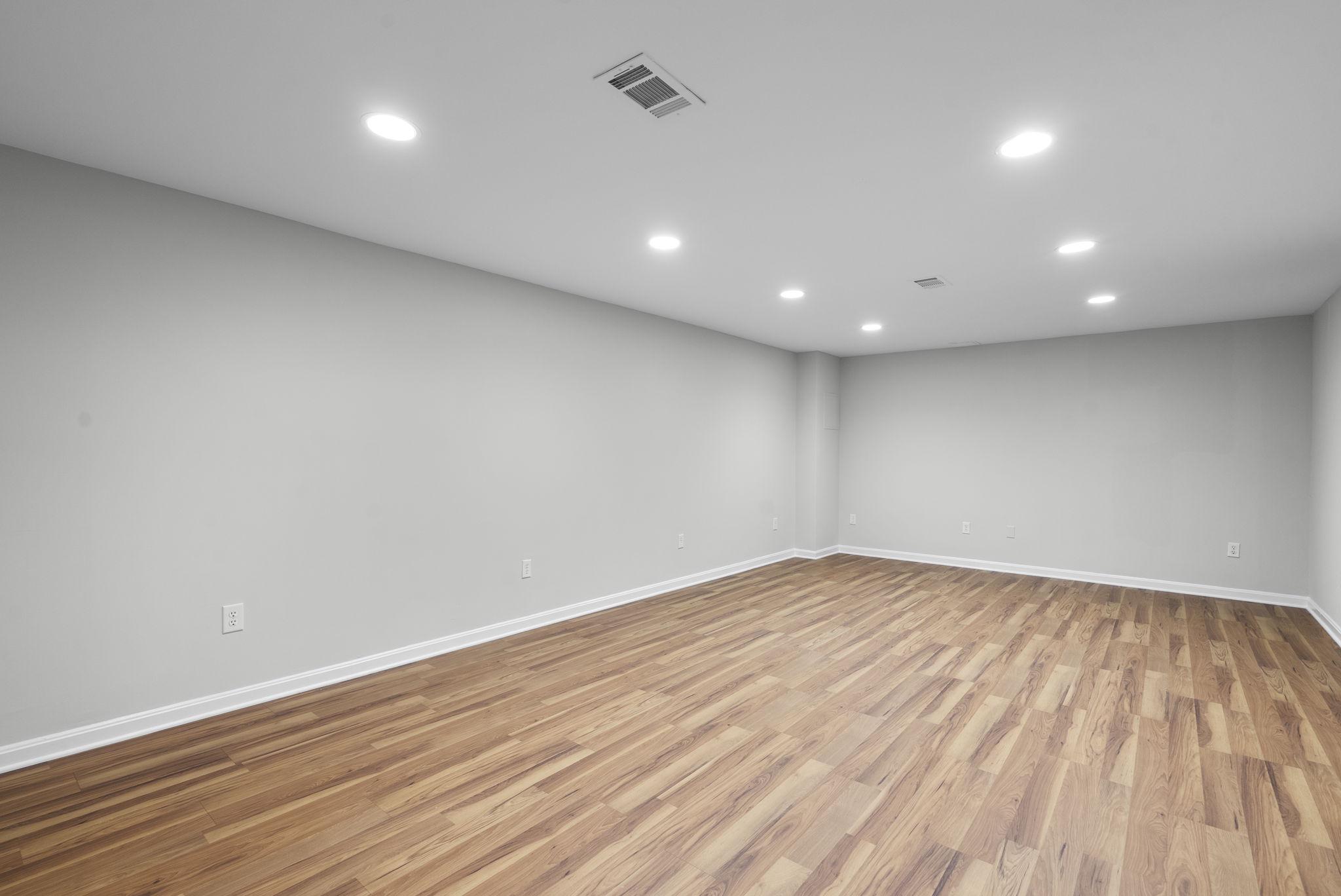 CLARKSBURG - Residential