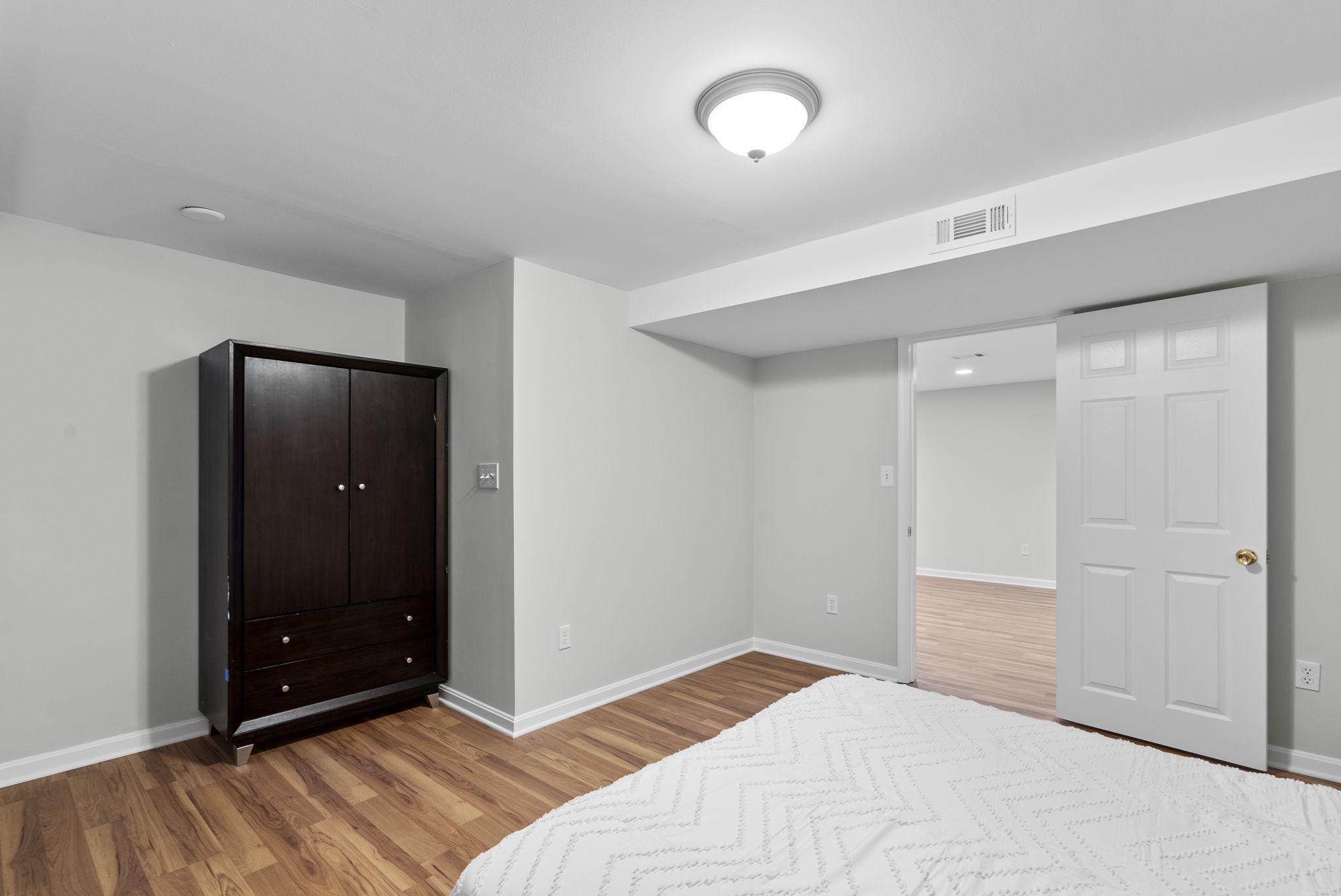 CLARKSBURG - Residential