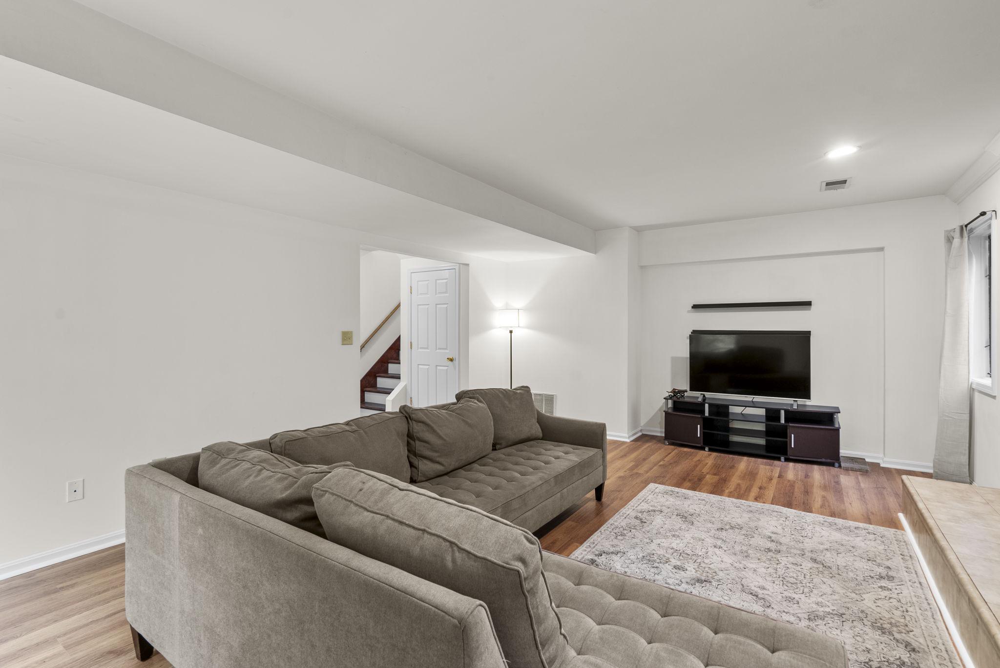 CLARKSBURG - Residential