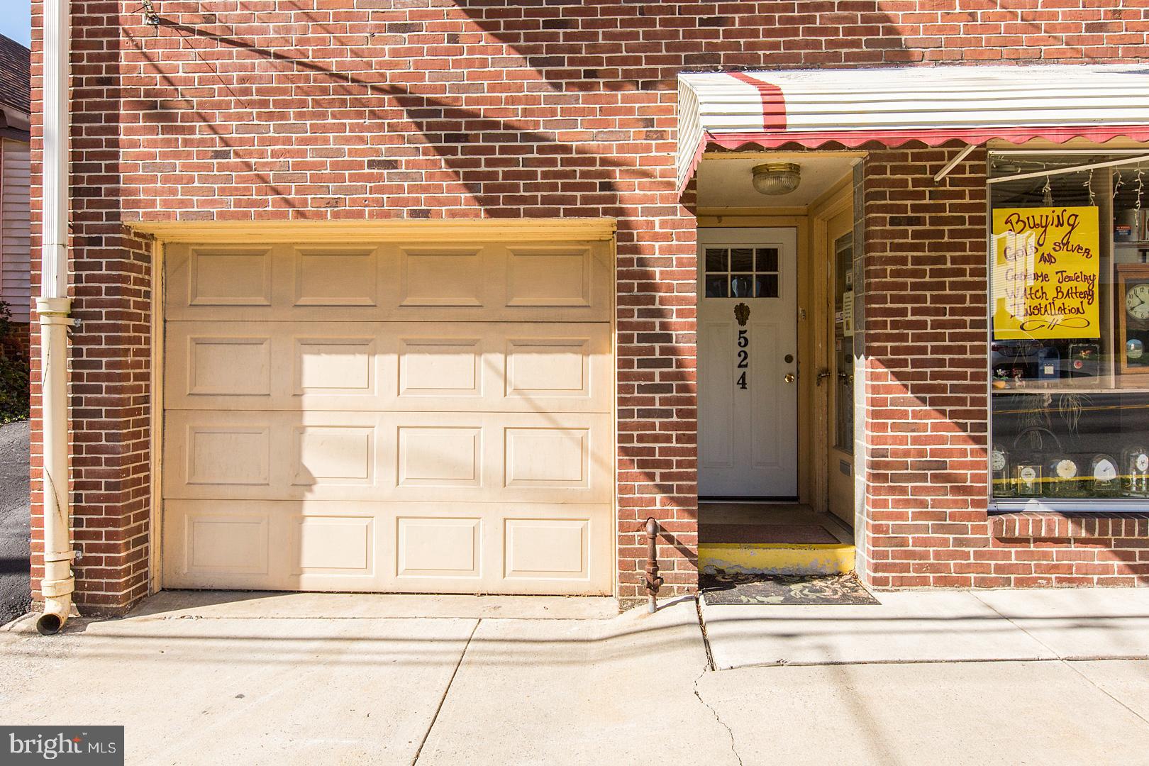 COLUMBIA - Residential