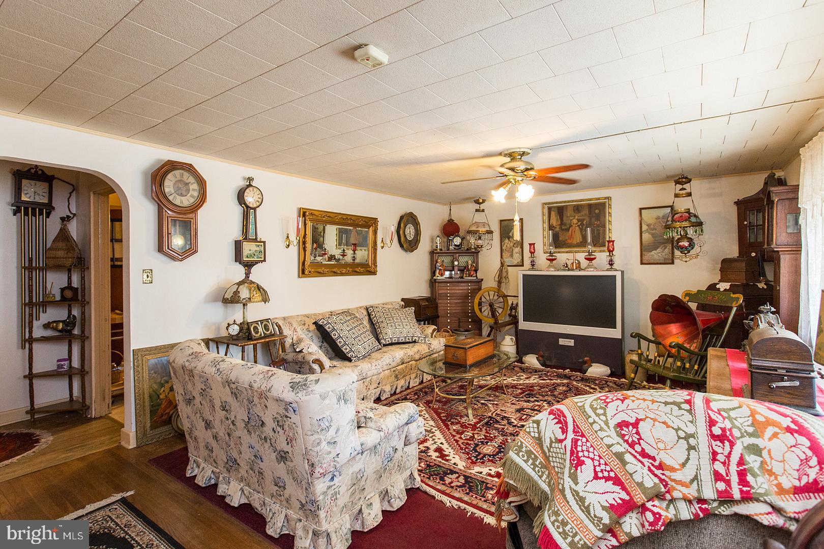 COLUMBIA - Residential