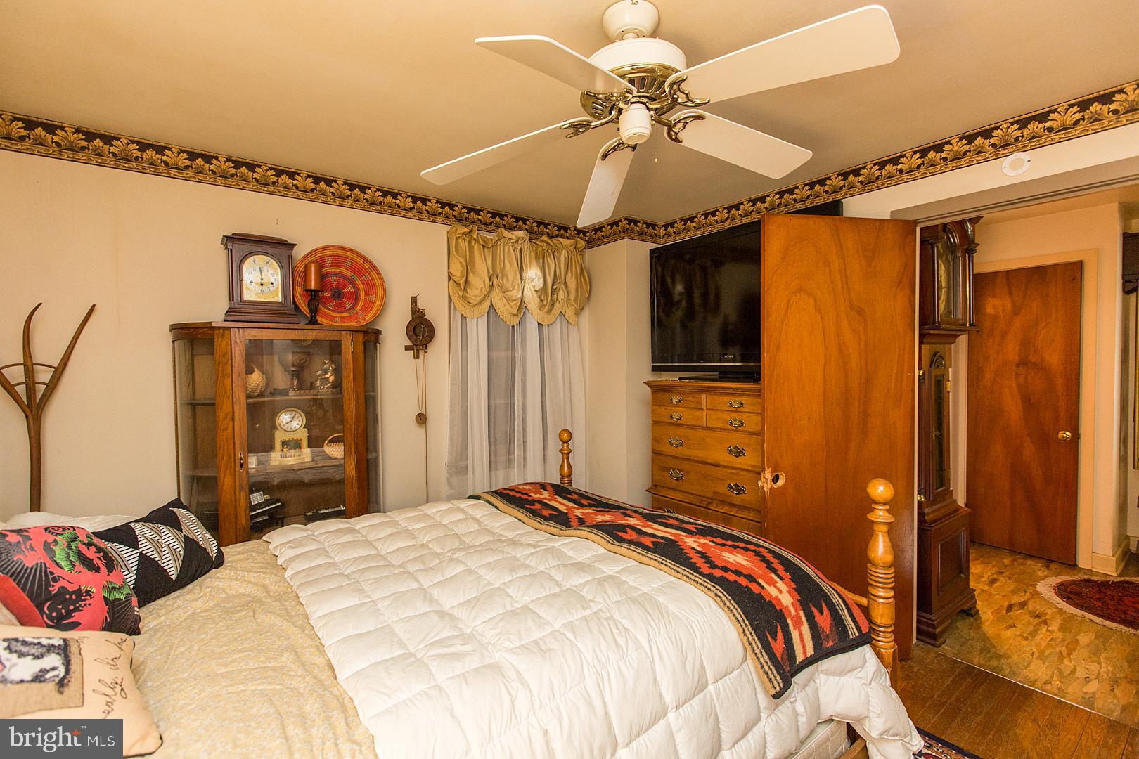 COLUMBIA - Residential