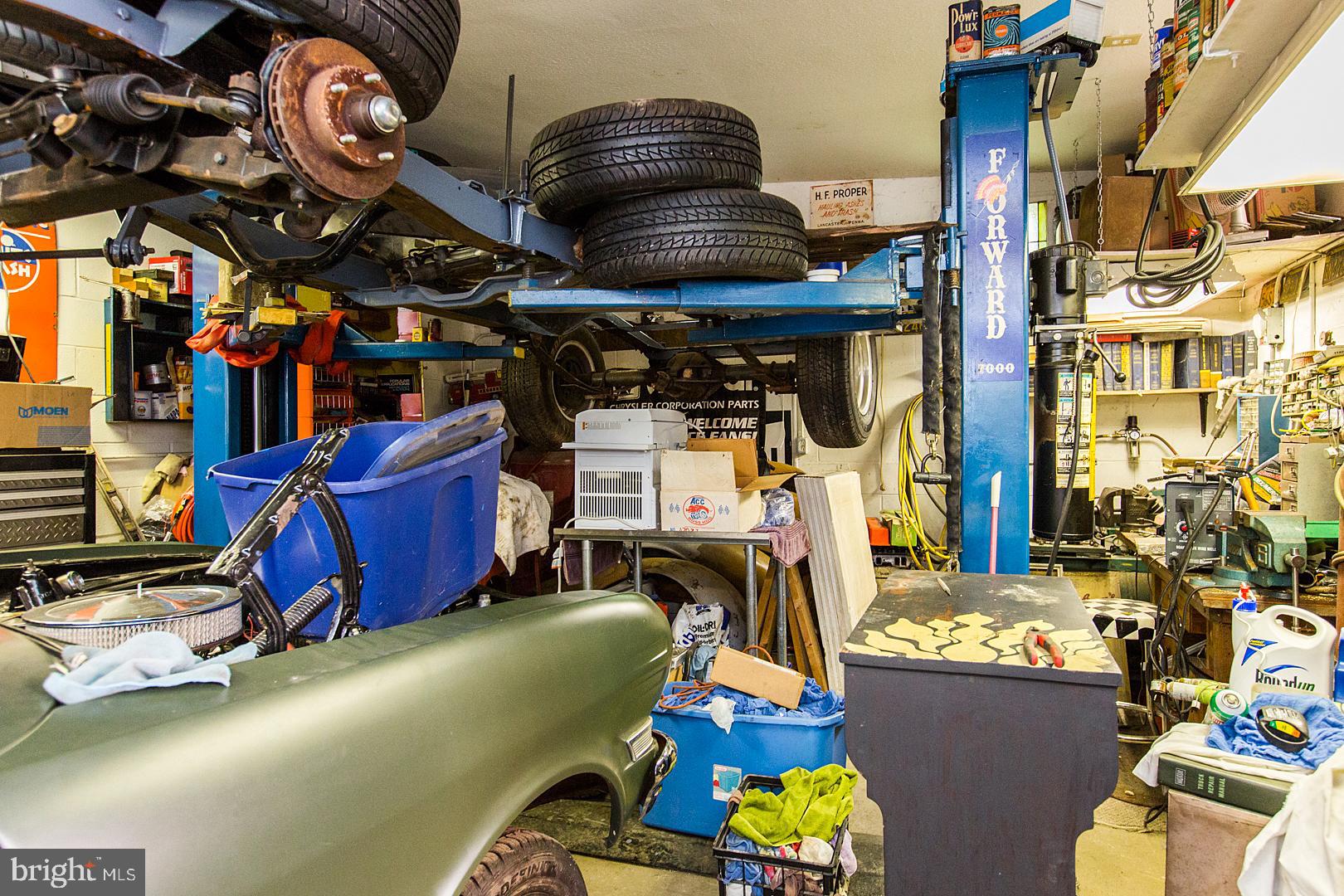 COLUMBIA - Residential