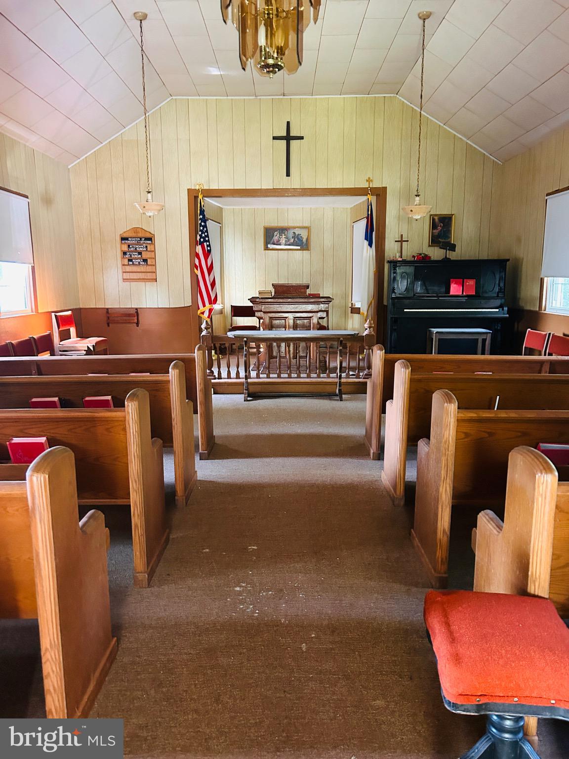 CAPON BRIDGE - Residential