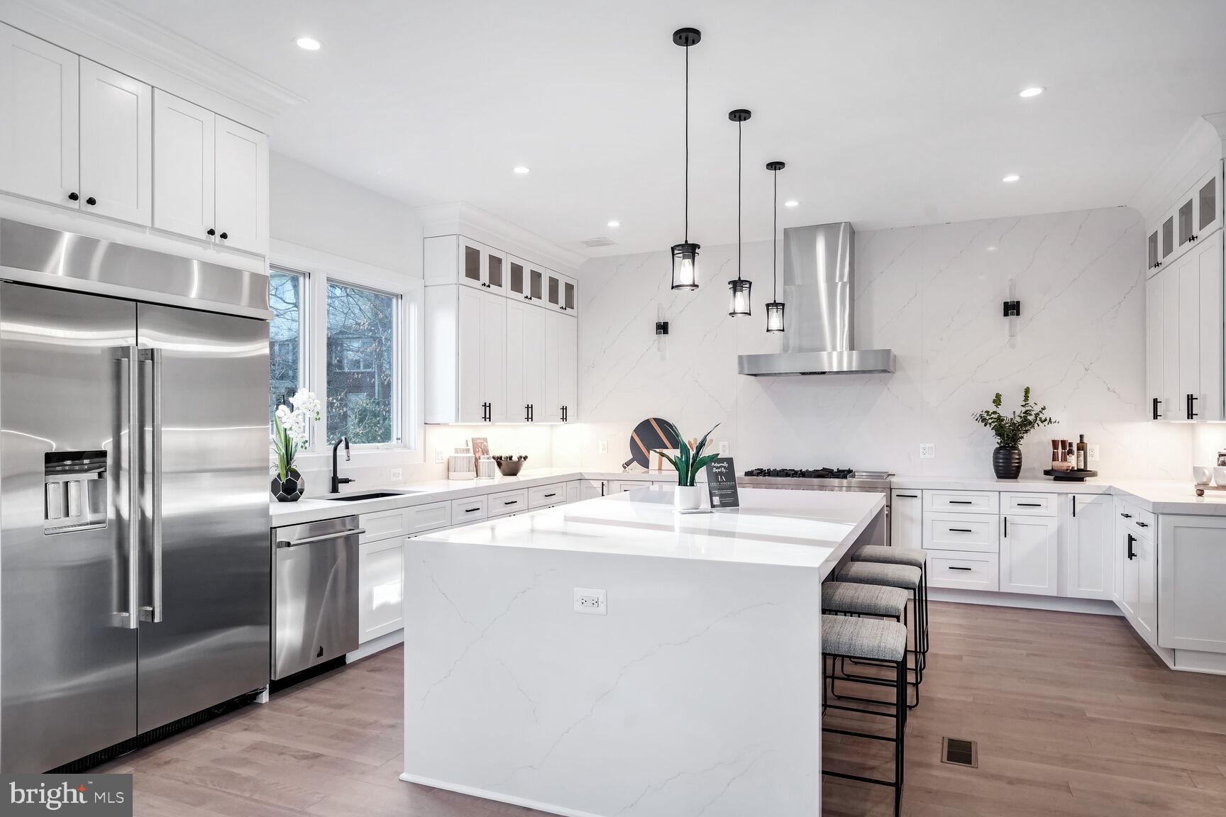 BELLEVUE FOREST - Residential Lease