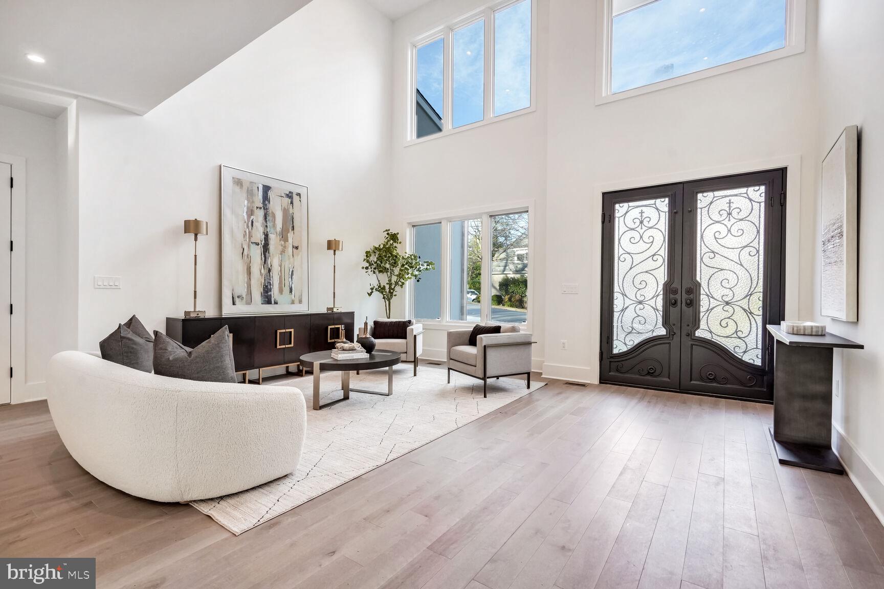 BELLEVUE FOREST - Residential Lease