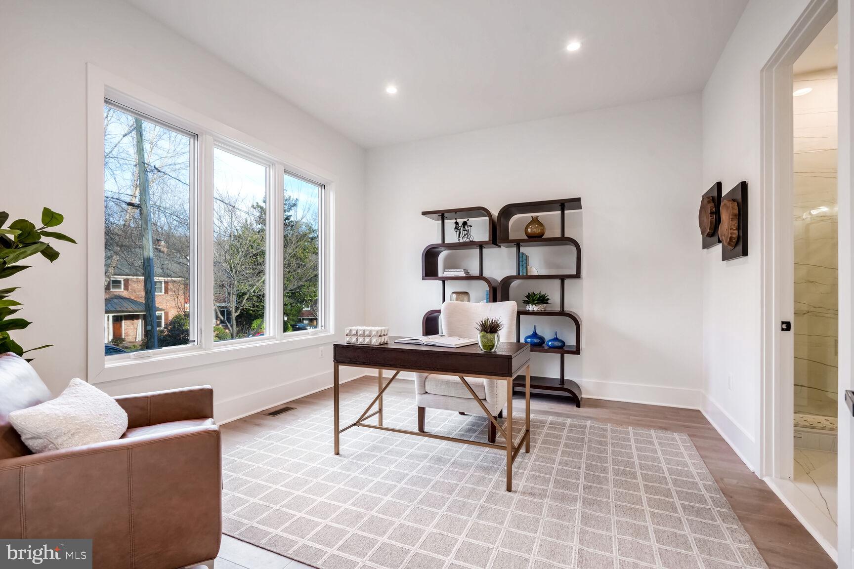 BELLEVUE FOREST - Residential Lease