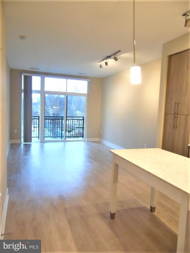 NATIONAL HARBOR - Residential