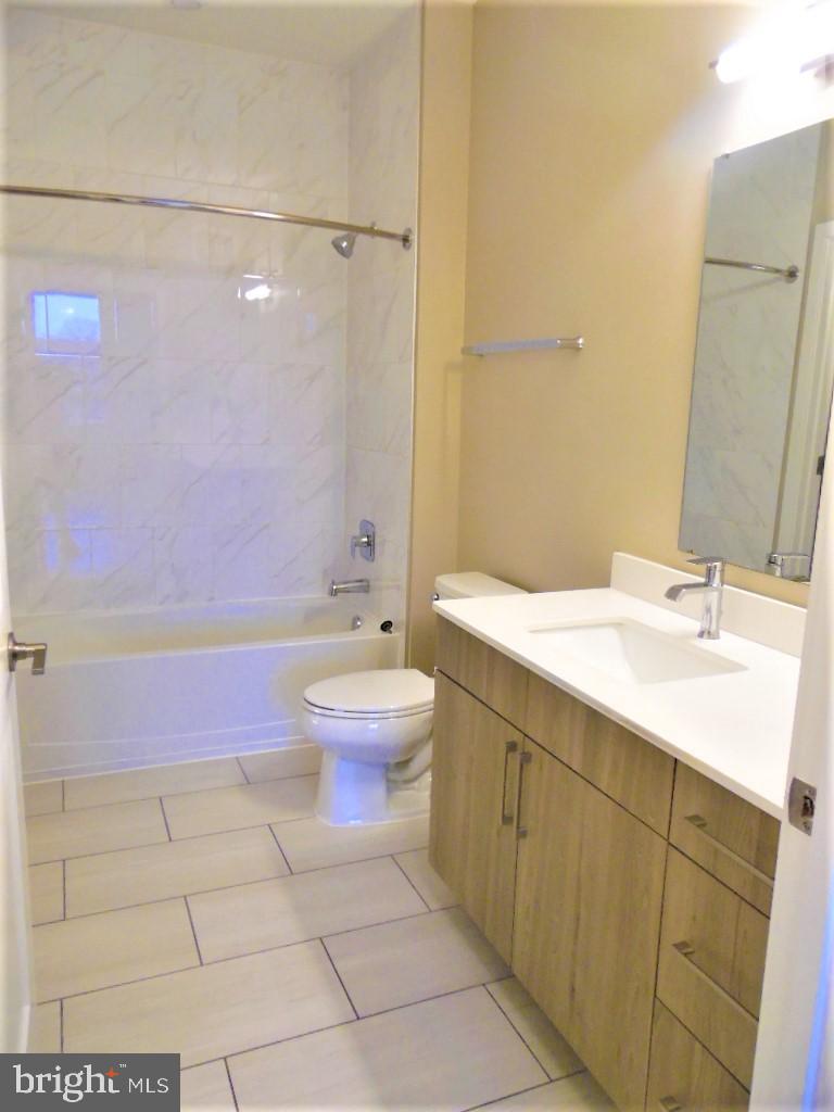 NATIONAL HARBOR - Residential