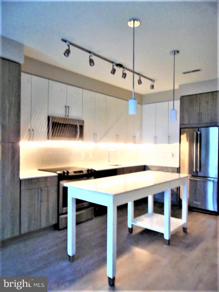 NATIONAL HARBOR - Residential