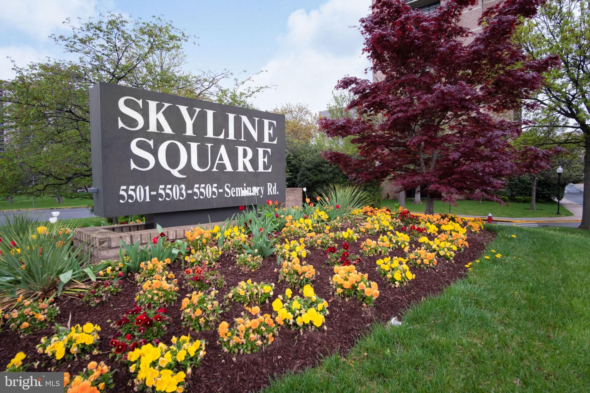 SKYLINE SQUARE CONDO - Residential