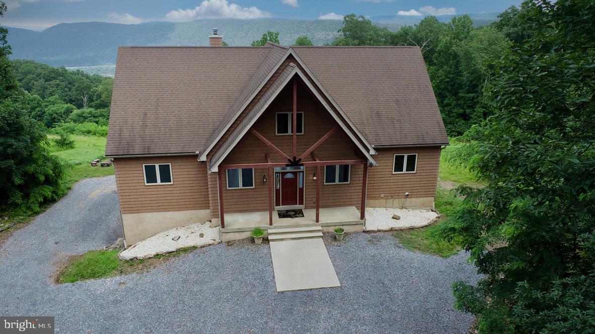 EAGLE'S ROOST - Residential