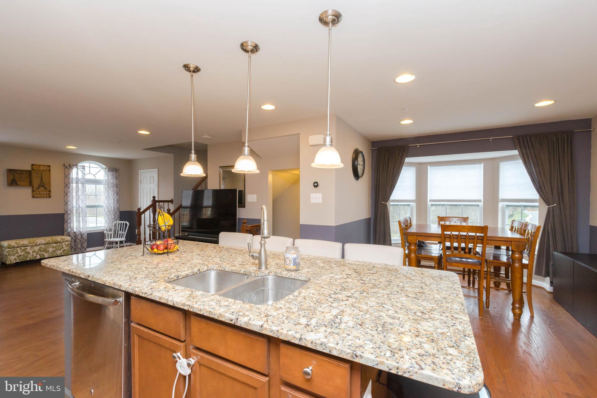 LAKES AT STANSBURY SHORE - Residential