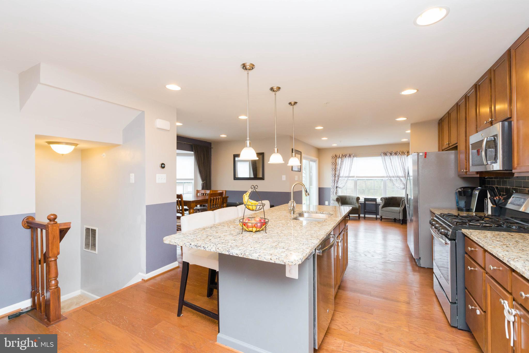 LAKES AT STANSBURY SHORE - Residential