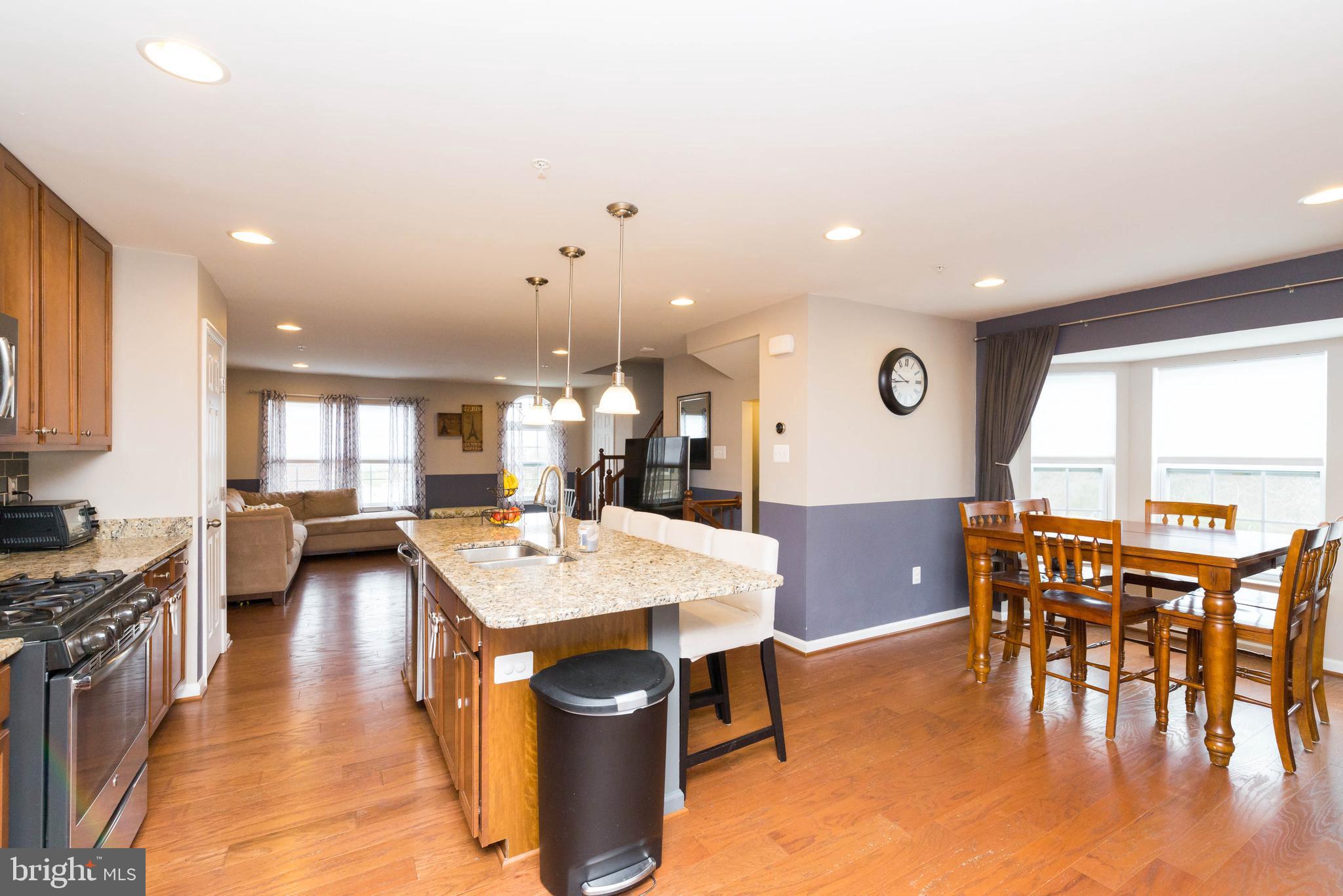 LAKES AT STANSBURY SHORE - Residential