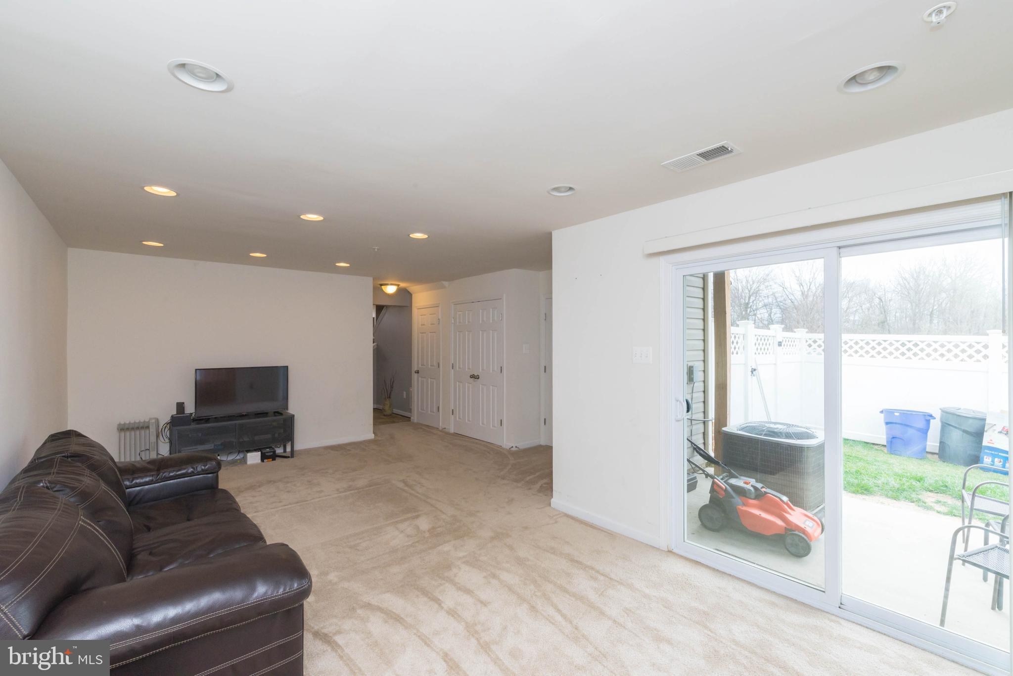 LAKES AT STANSBURY SHORE - Residential