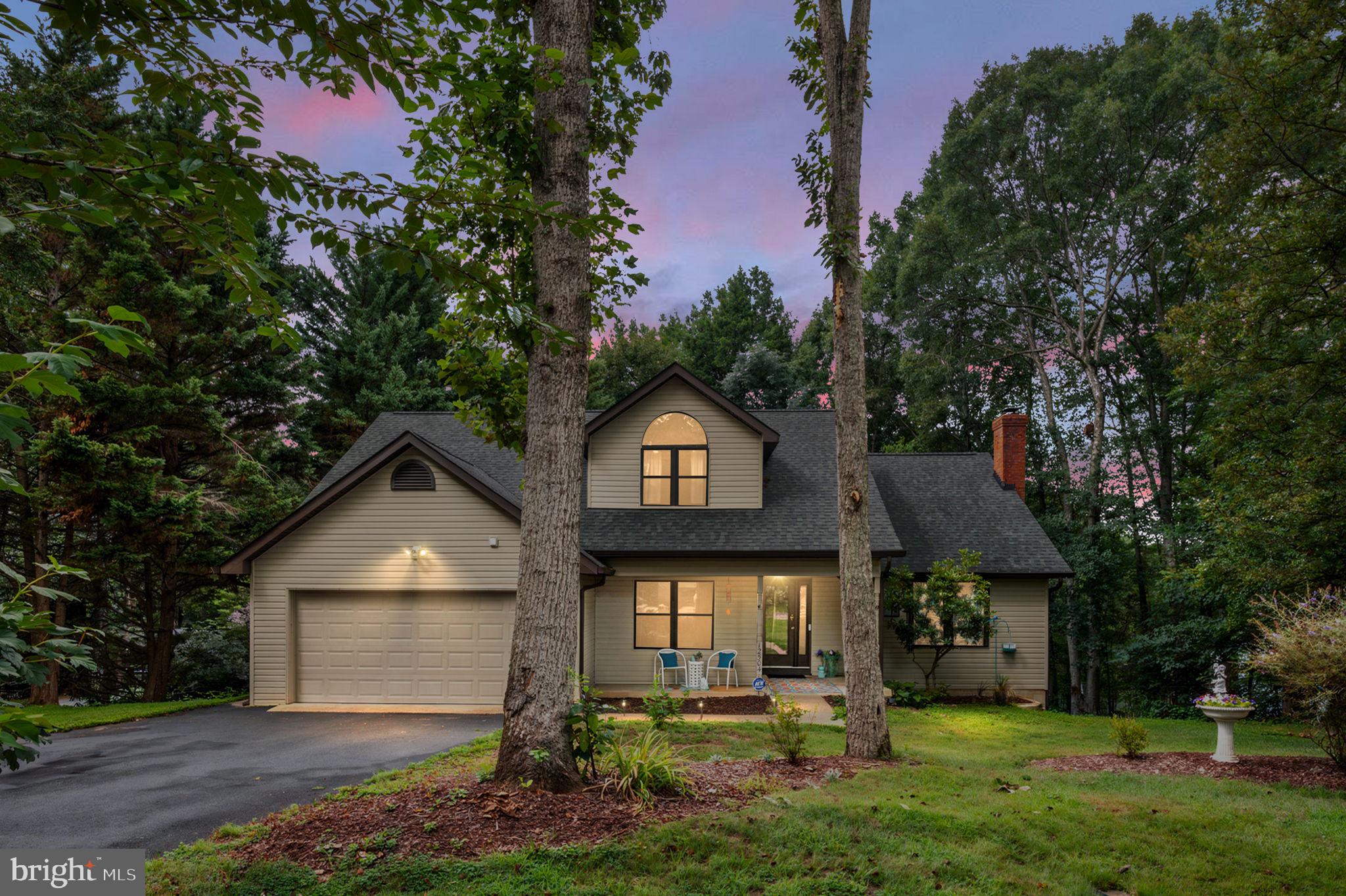 12504 HAWKINS LANE