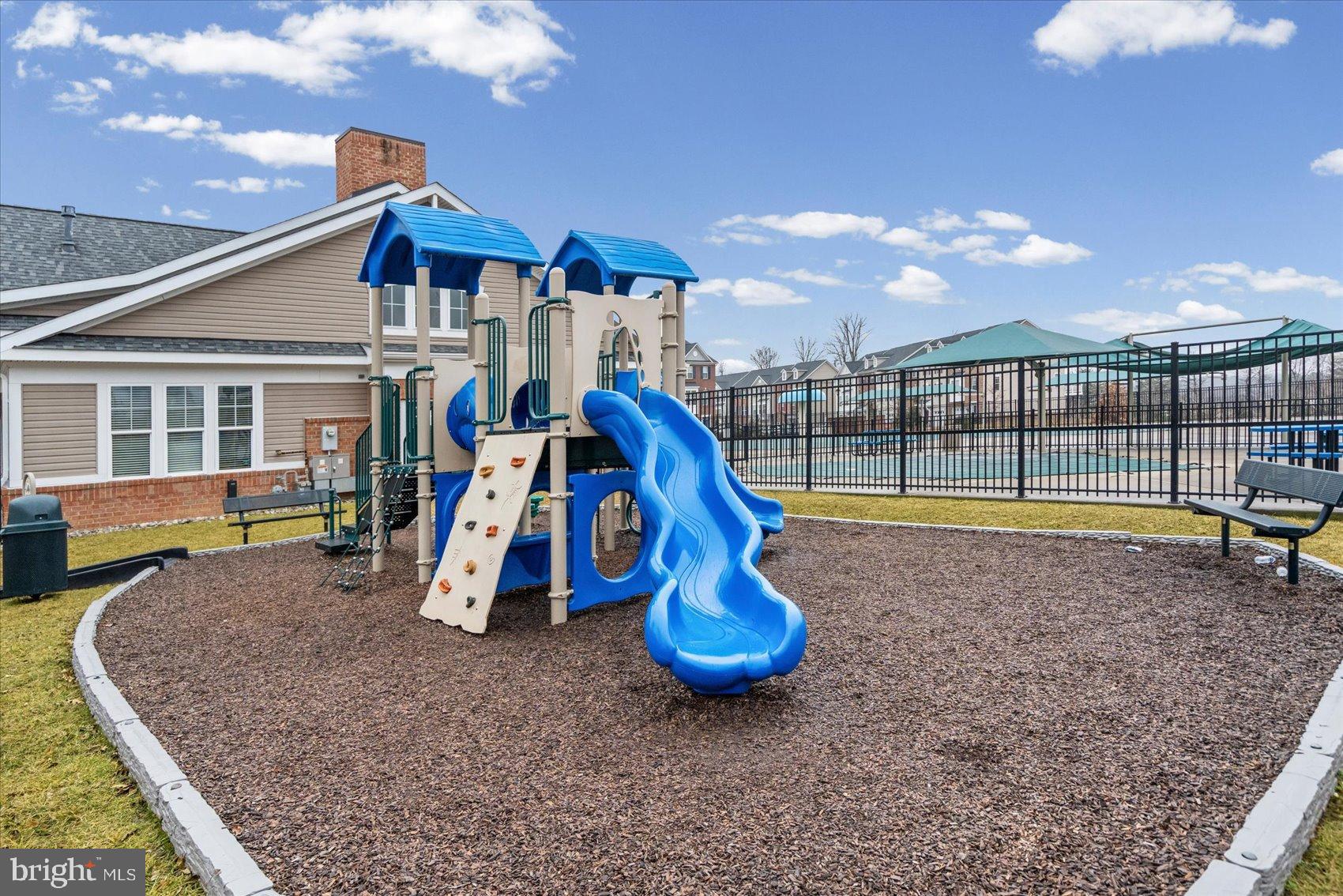 BALLARD GREEN - Residential