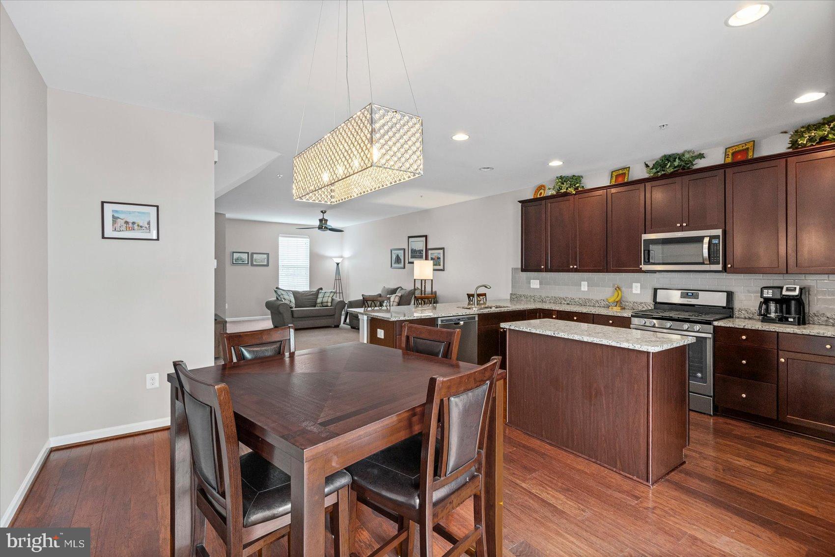 BALLARD GREEN - Residential