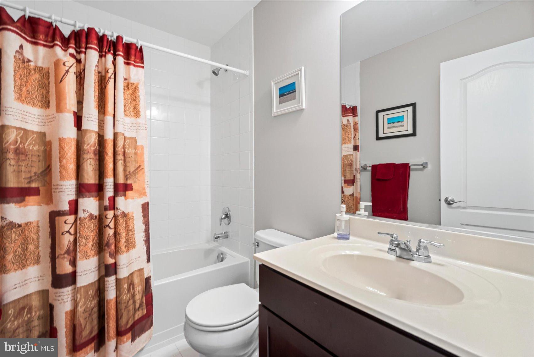 BALLARD GREEN - Residential