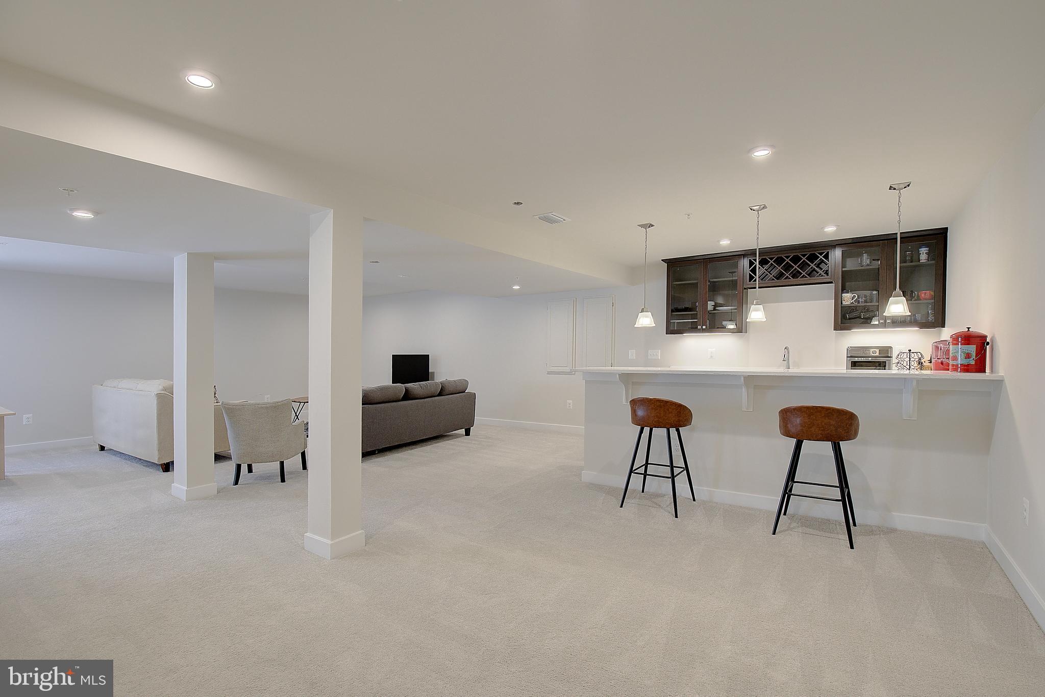 HERITAGE WOODS - Residential