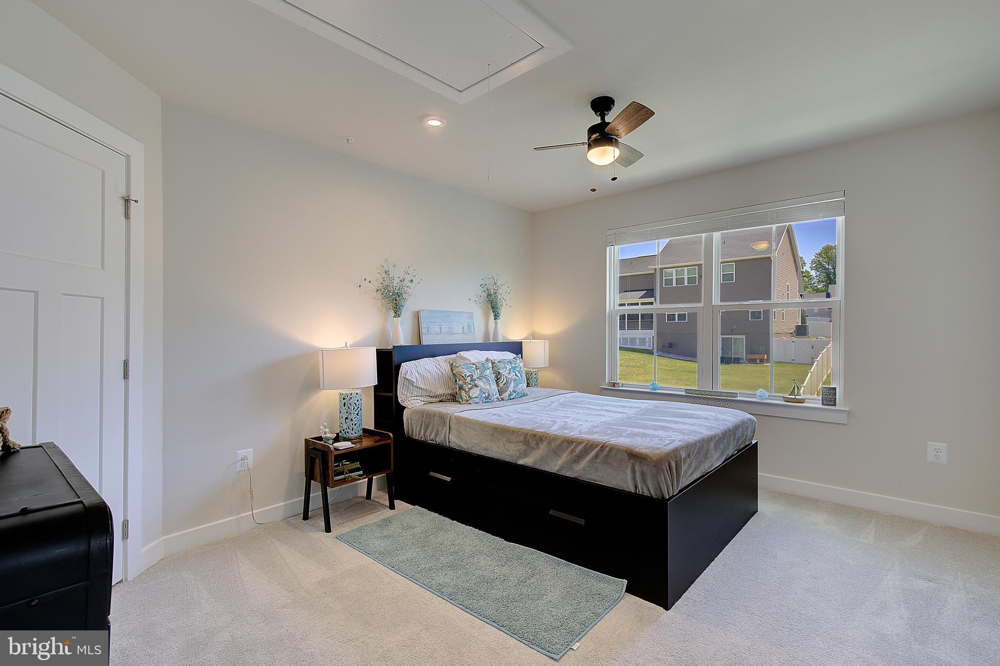 HERITAGE WOODS - Residential