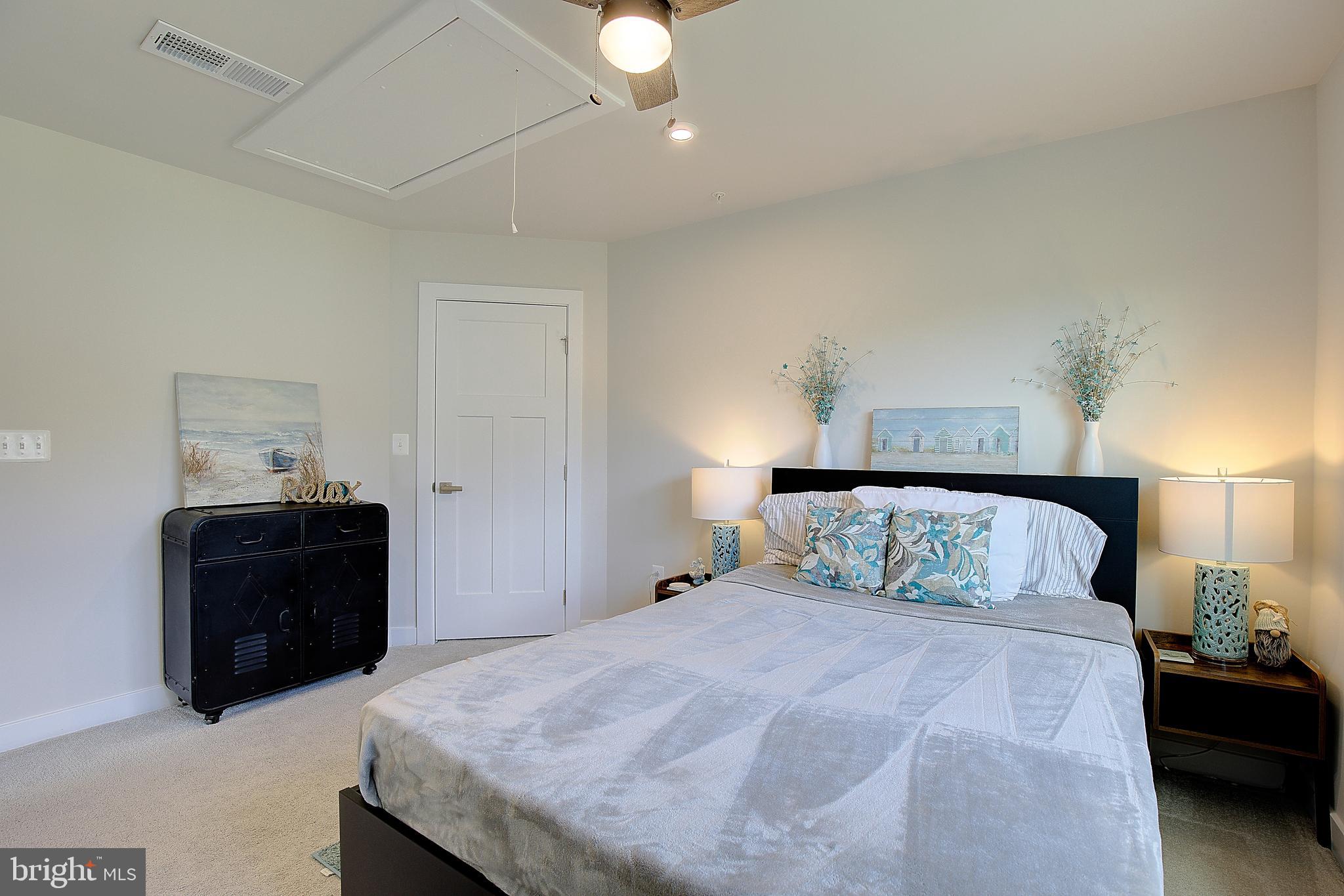 HERITAGE WOODS - Residential