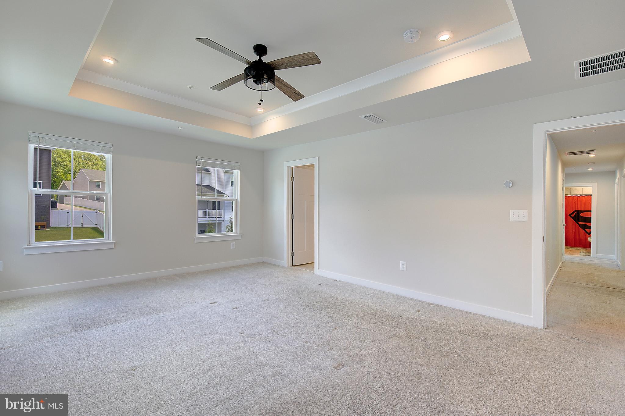 HERITAGE WOODS - Residential