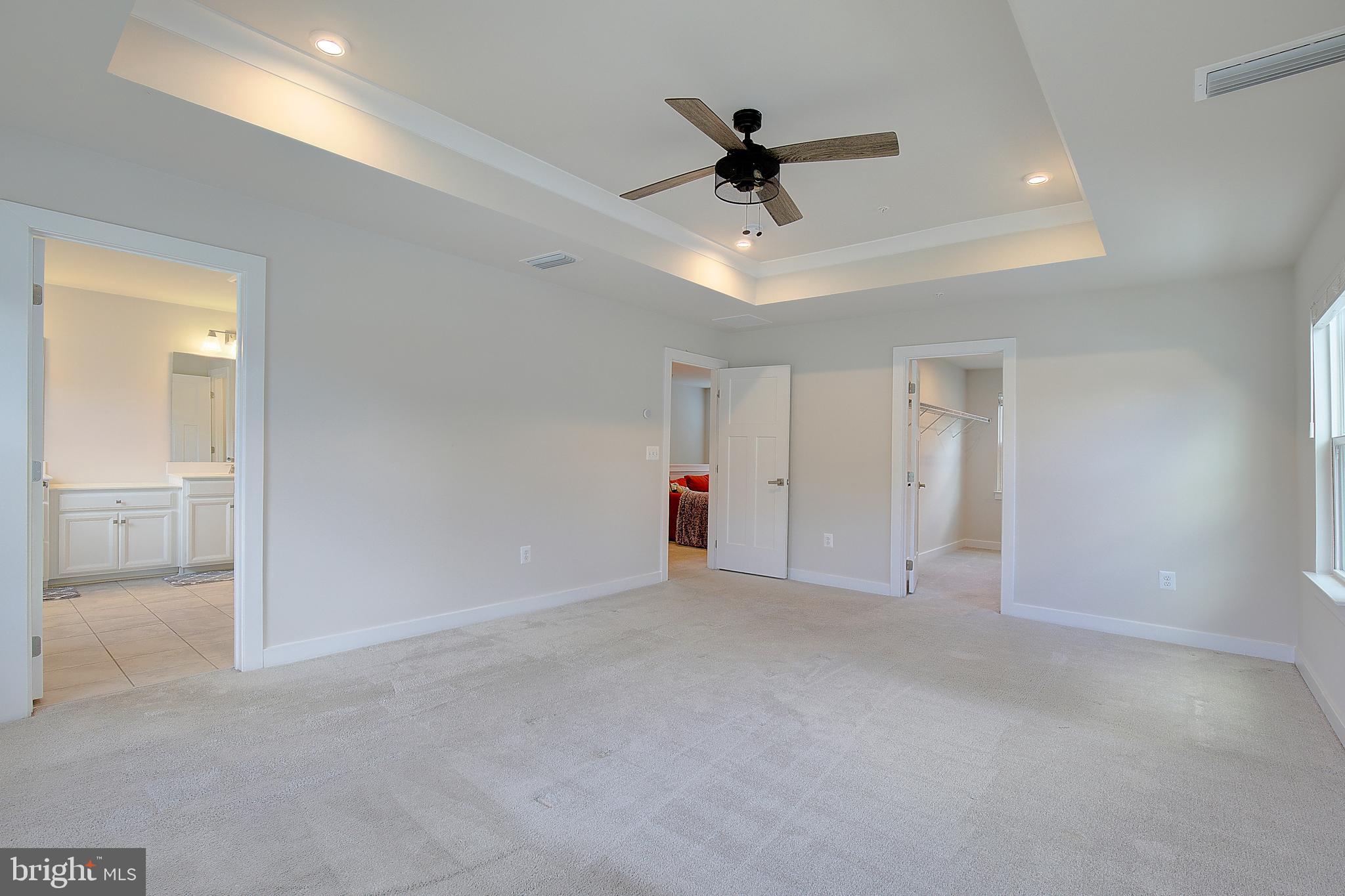 HERITAGE WOODS - Residential