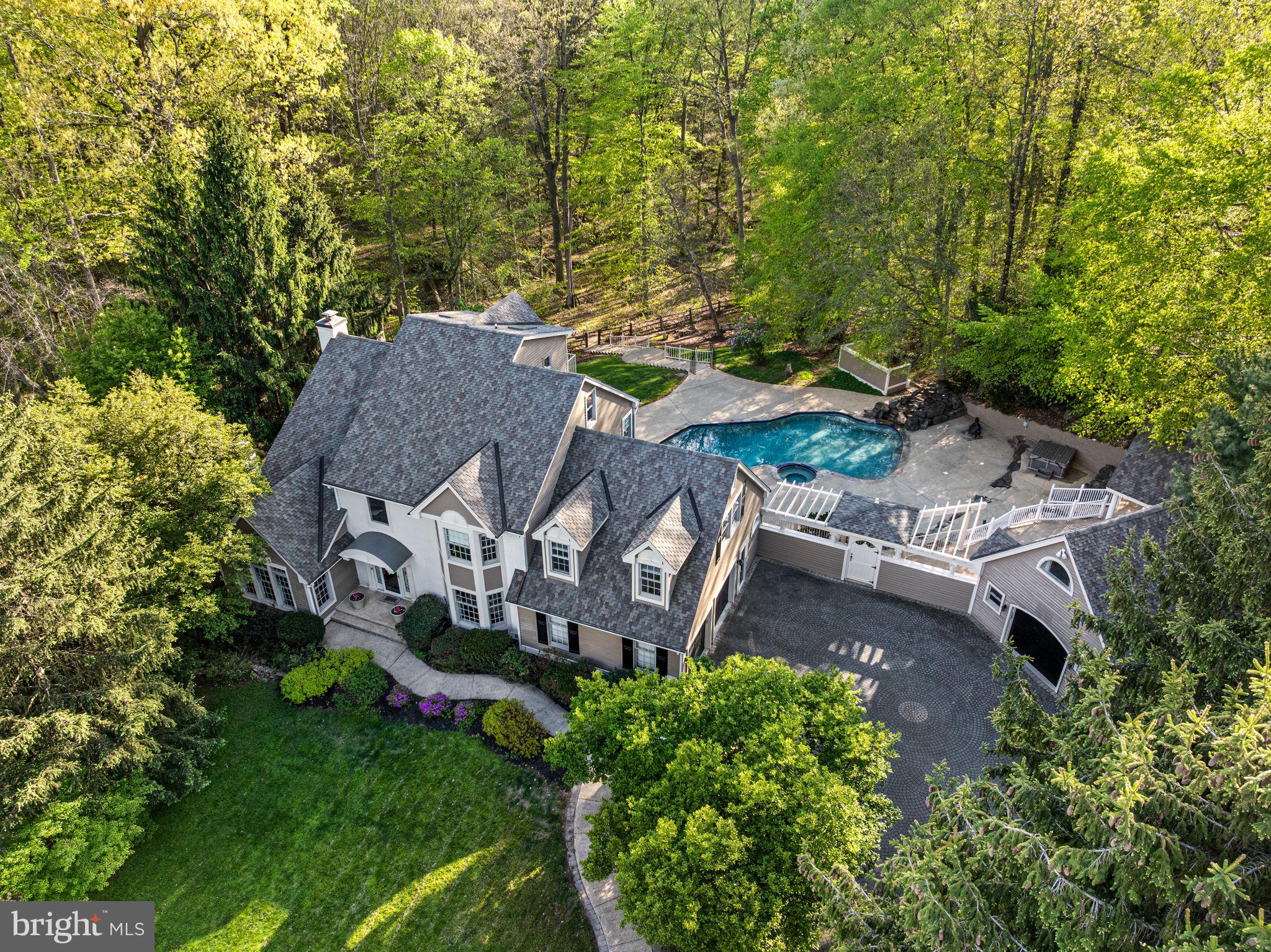 SOMERSET LAKE - Residential