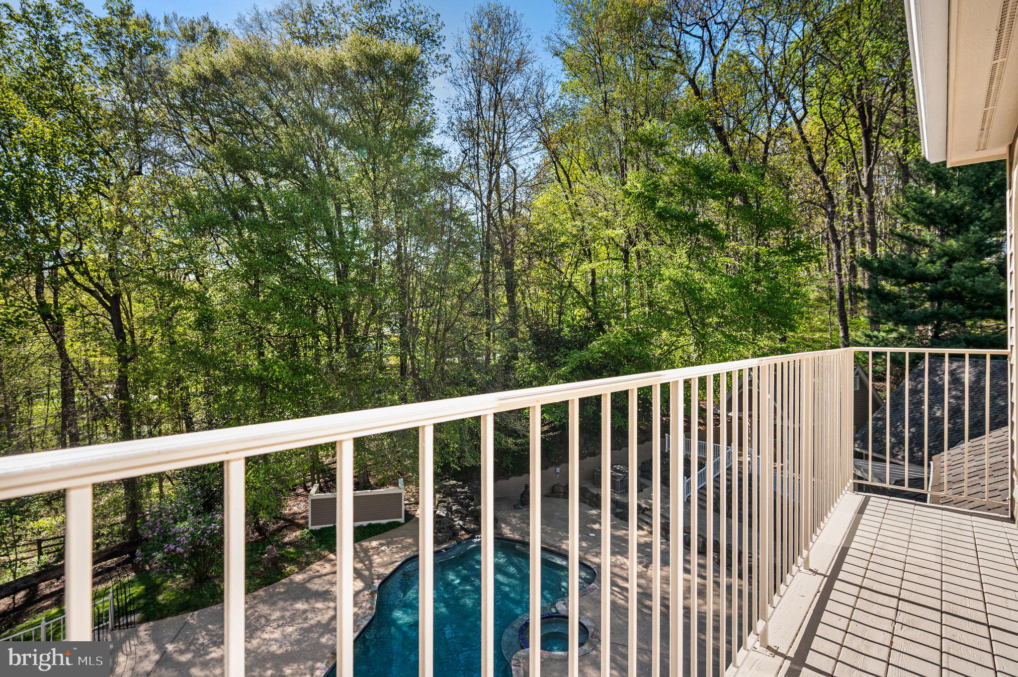 SOMERSET LAKE - Residential