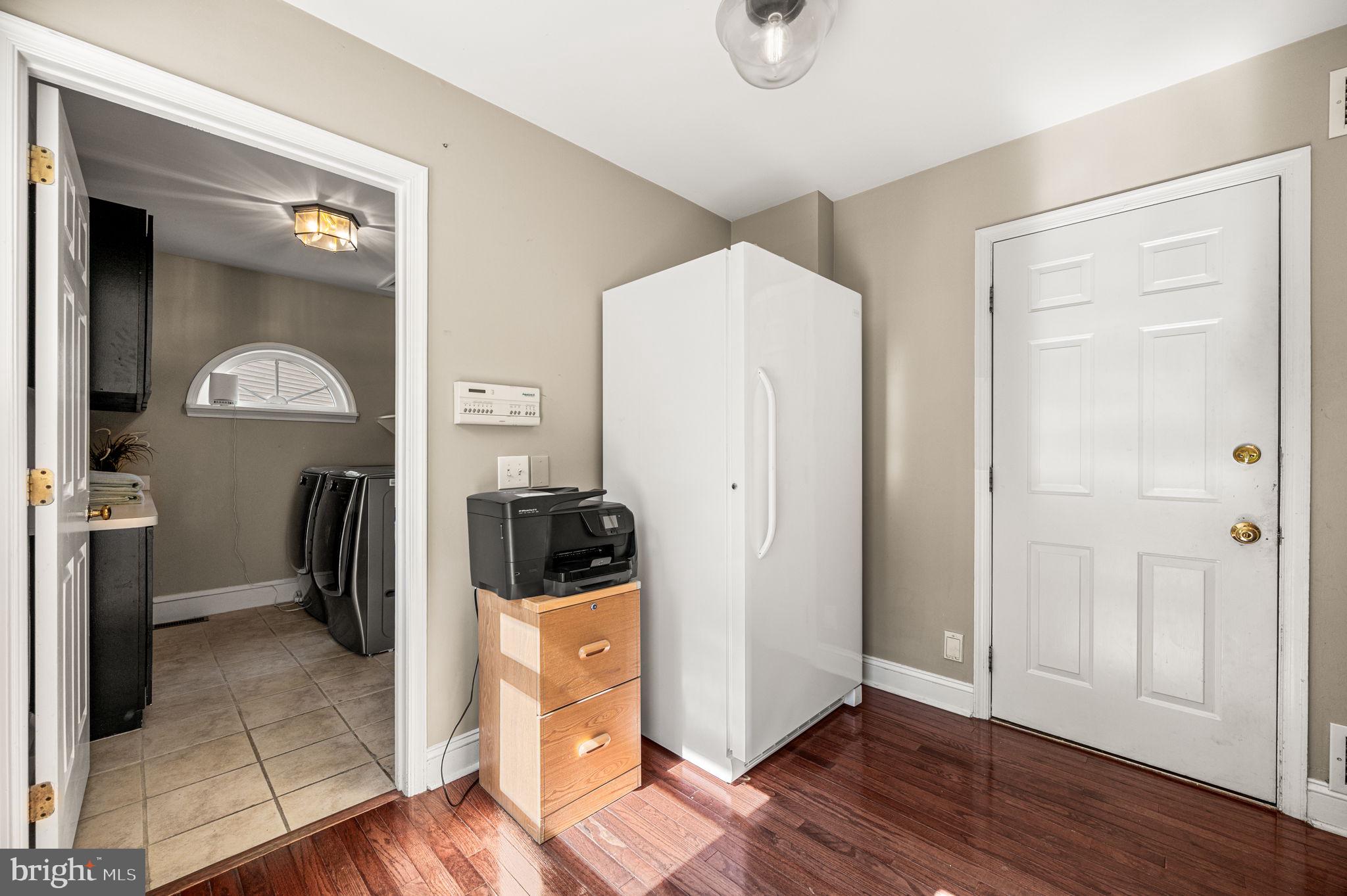 SOMERSET LAKE - Residential