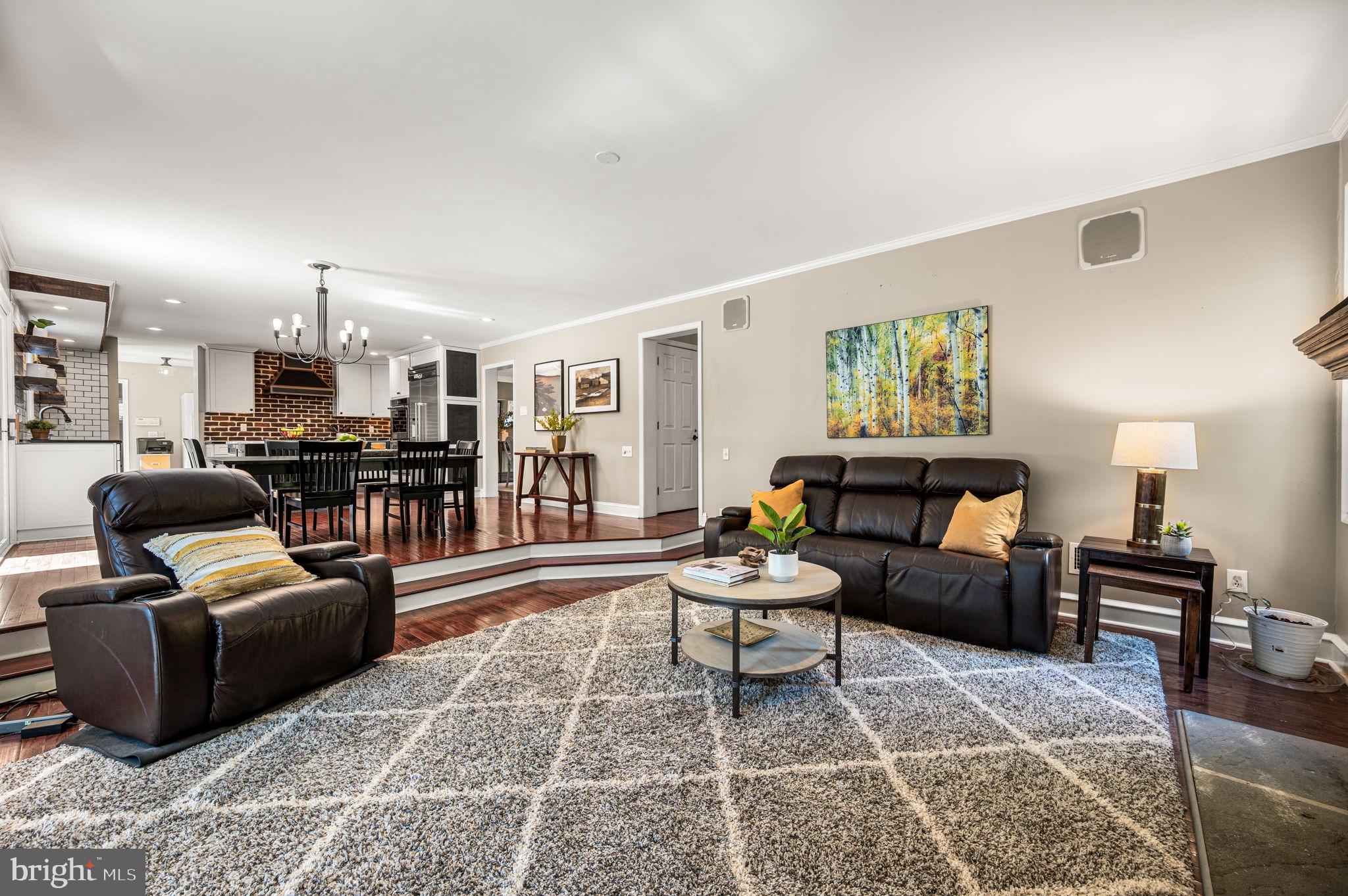 SOMERSET LAKE - Residential