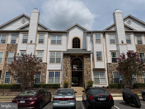 Photo of 5920 Founders Crossing Court #301, ALEXANDRIA, VA 22310 (MLS # VAFX2339066)