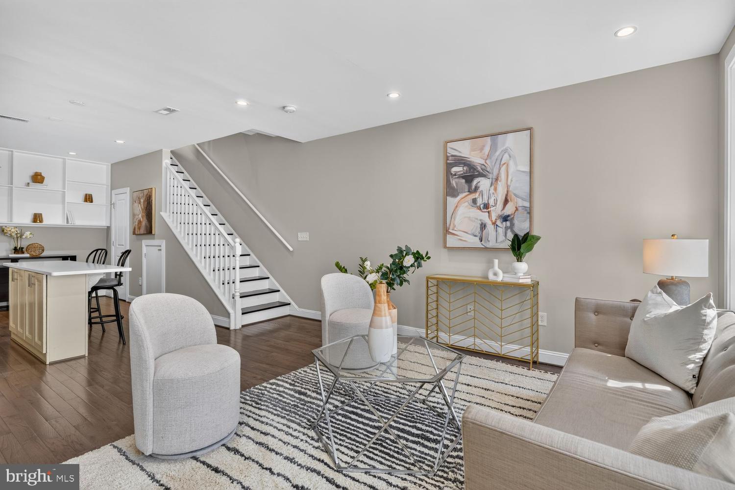 1407 5TH STREET NW 2