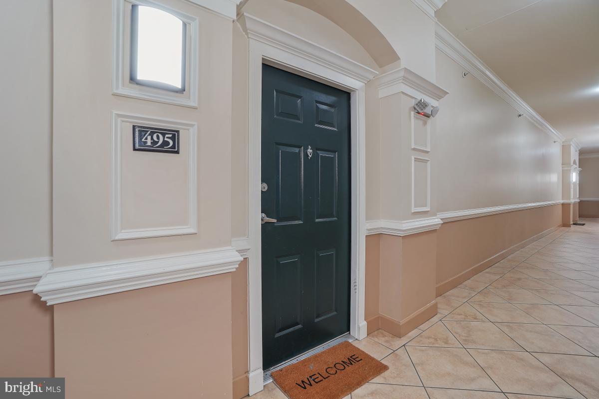 COLONNADE AT KENTLANDS - Residential