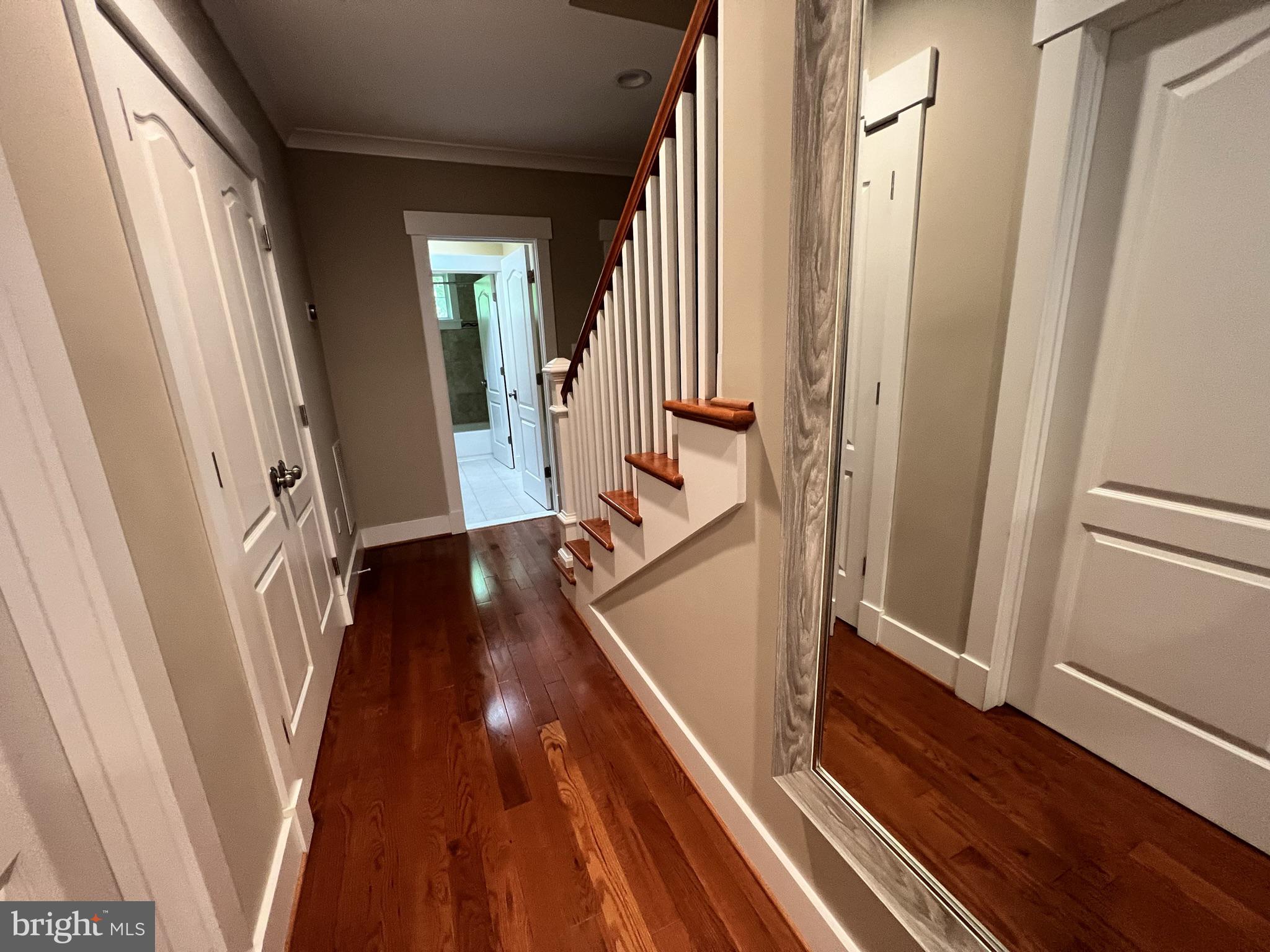 ROCK CREEK KNOLLS - Residential Lease